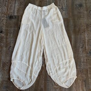 Grizas | 100% Silk Pants